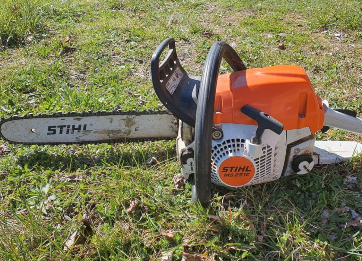 Tronçonneuse Stihl MS 251