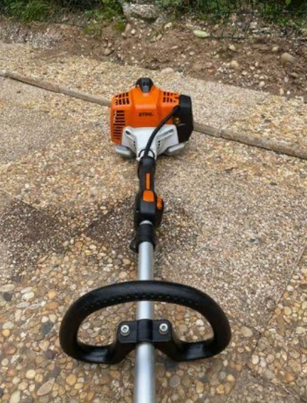Taille-haie sur perche Stihl